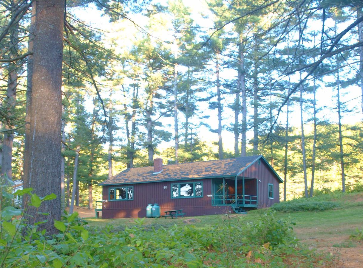 Woodbound Inn Rindge Eksteriør bilde